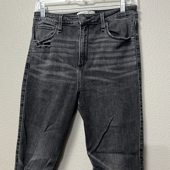 Abercrombie and Fitch Curve Love Skinny Ankle High Rise Jeans - Picture 2 of 15